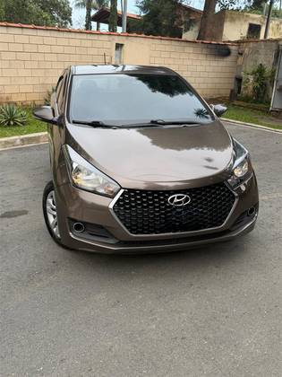 HYUNDAI HB20 1.0 COMFORT PLUS 12V FLEX 4P MANUAL HYUNDAI HB20 1.0 COMFORT PLUS 12V FLEX 4P MANUAL